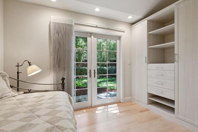 61 Lloyden Drive, Atherton, CA 94027