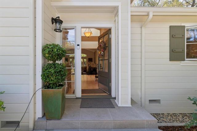 61 Lloyden Drive, Atherton, CA 94027