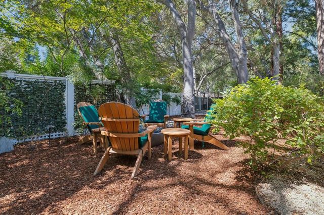 61 Lloyden Drive, Atherton, CA 94027
