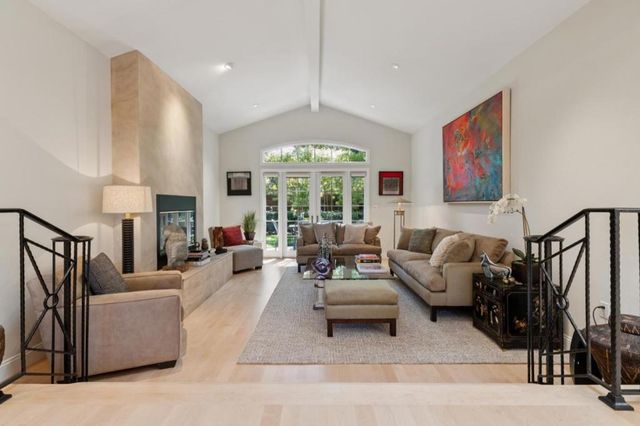 61 Lloyden Drive, Atherton, CA 94027