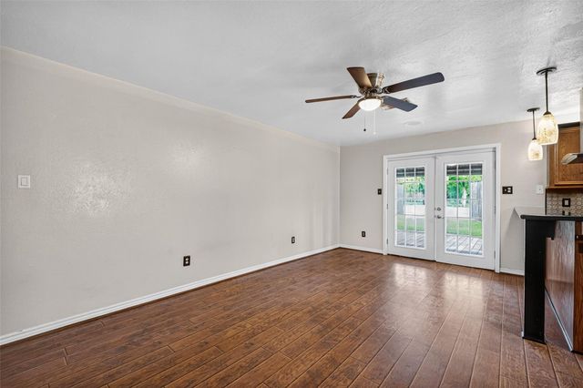 603 Littlewood Street, Baytown, TX 77521