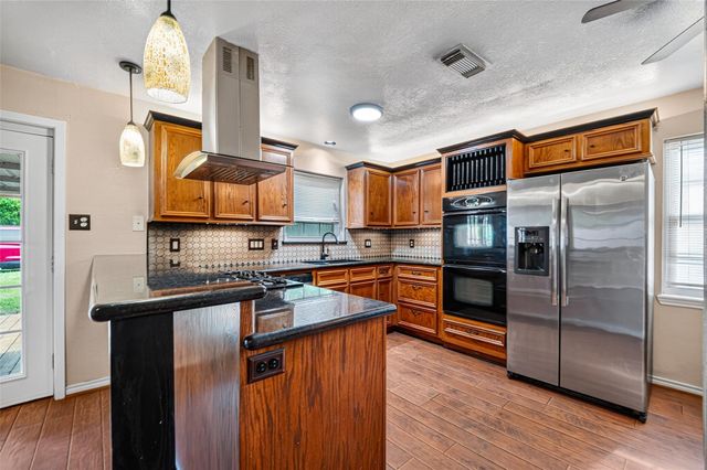 603 Littlewood Street, Baytown, TX 77521