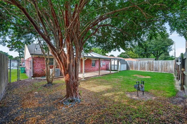 603 Littlewood Street, Baytown, TX 77521
