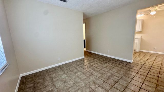 1443 NW 94th Way 1443, Coral Springs, FL 33071