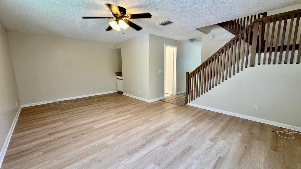 1443 NW 94th Way 1443, Coral Springs, FL 33071