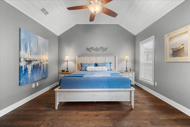 1207 Pecan Street, Brenham, TX 77833