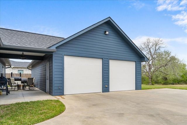 1207 Pecan Street, Brenham, TX 77833