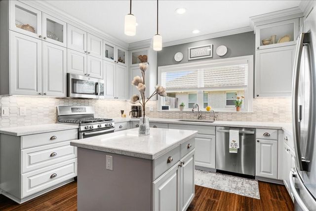 1207 Pecan Street, Brenham, TX 77833