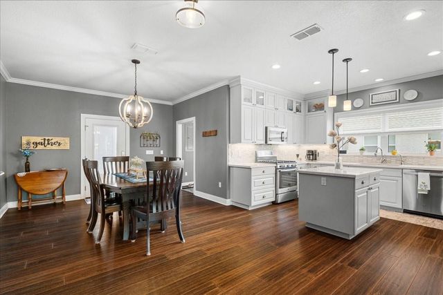 1207 Pecan Street, Brenham, TX 77833