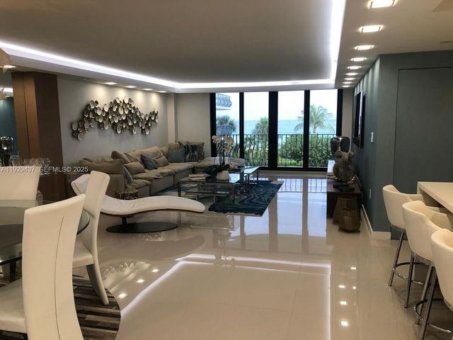 8877 Collins Ave 308, Surfside, FL 33154