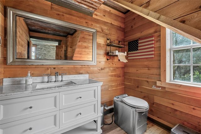 153 County Road 2139, Iredell, TX 76649