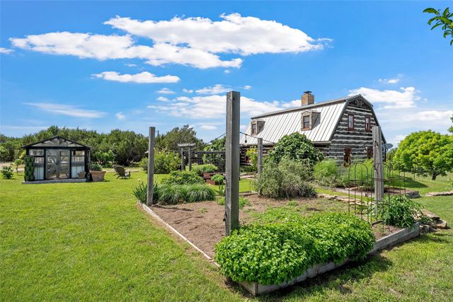 153 County Road 2139, Iredell, TX 76649