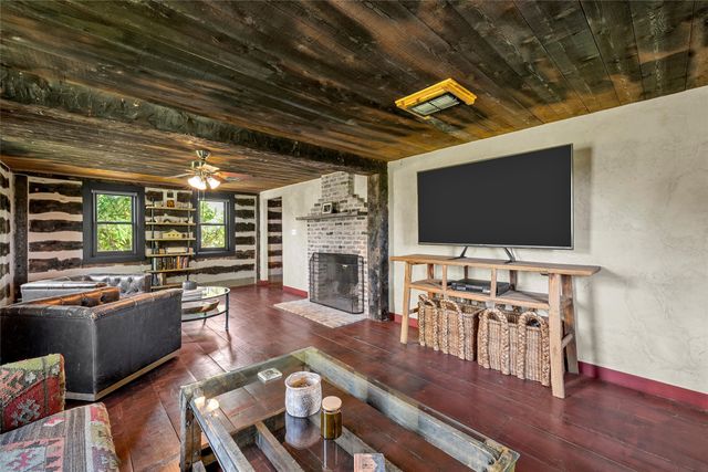 153 County Road 2139, Iredell, TX 76649