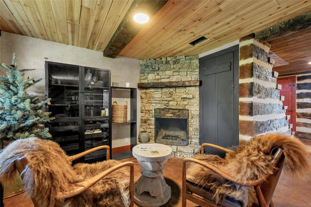 153 County Road 2139, Iredell, TX 76649