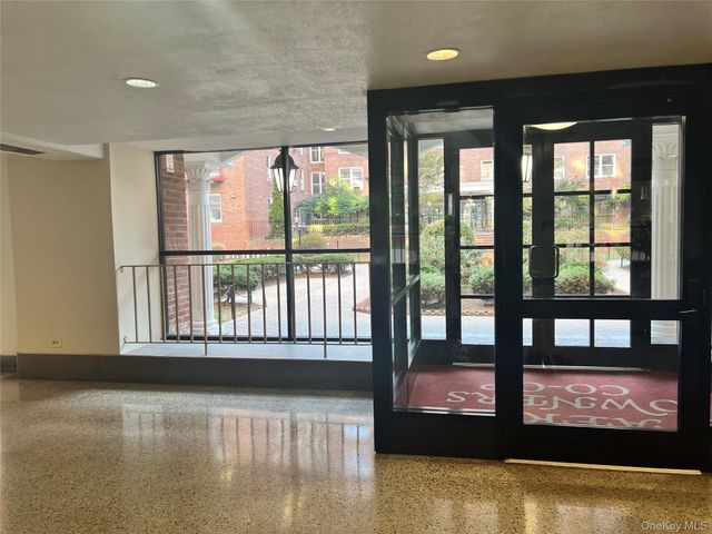 105-38 63rd Drive 5K, Forest Hills, NY 11375