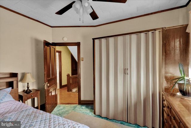 433 EISENBROWN ST, Reading, PA 19605