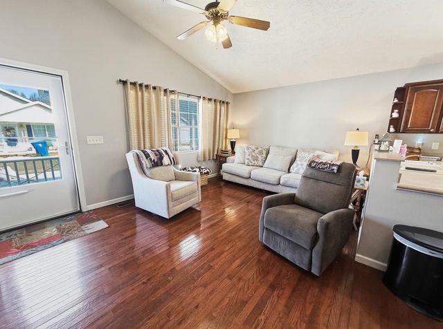 13 Sunwatch Drive, Huntington, WV 25705