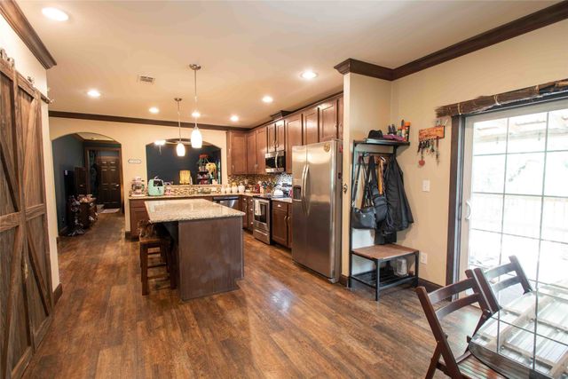 1062 Hickory Hills Drive, Murchison, TX 75778