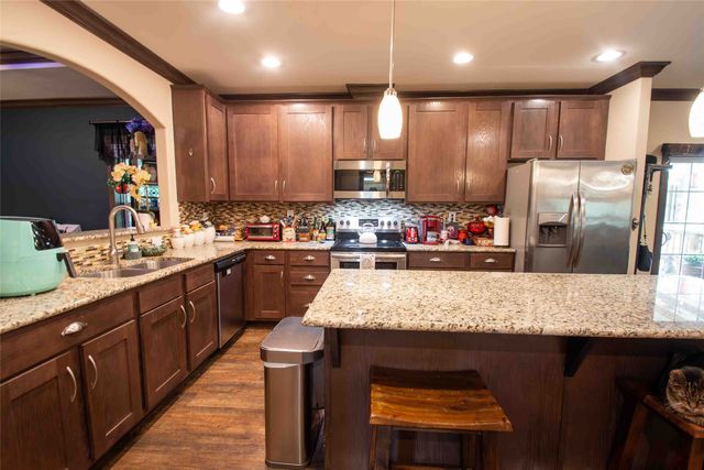 1062 Hickory Hills Drive, Murchison, TX 75778