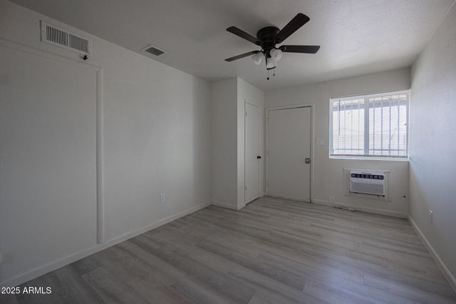 1915 N 26TH Place 6, Phoenix, AZ 85008