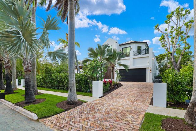 23 Coconut Lane, Ocean Ridge, FL 33435