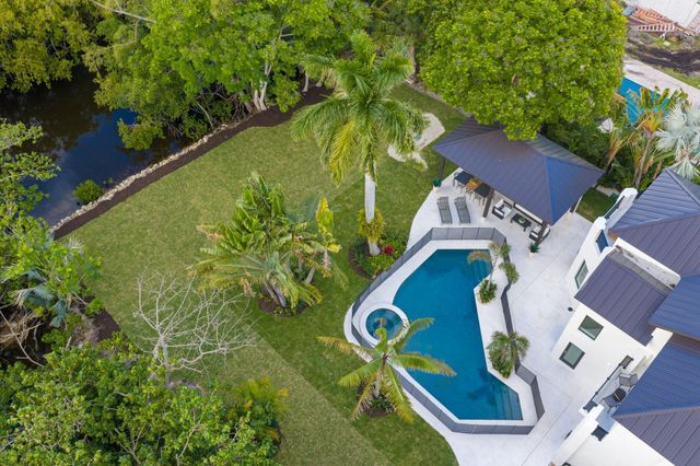 23 Coconut Lane, Ocean Ridge, FL 33435