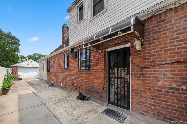 8811 Sabre Street, Bellerose Manor, NY 11427