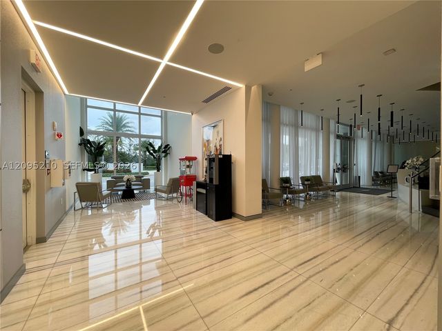 10225 NW 63rd Ter 103, Doral, FL 33178