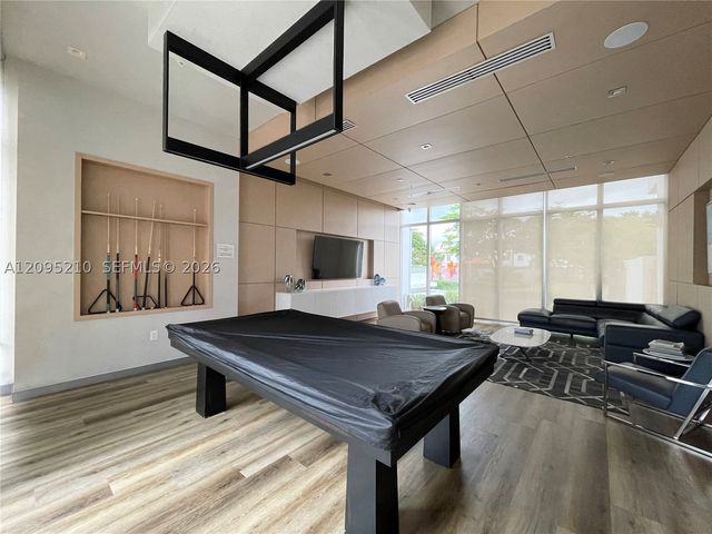 10225 NW 63rd Ter 103, Doral, FL 33178
