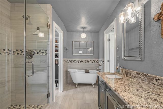 7107 E 150th Street North, Collinsville, OK 74021