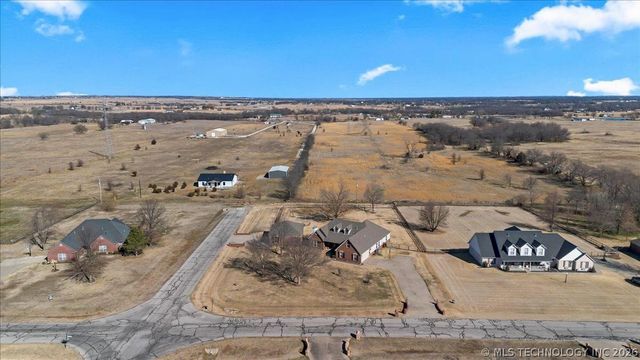 7107 E 150th Street North, Collinsville, OK 74021