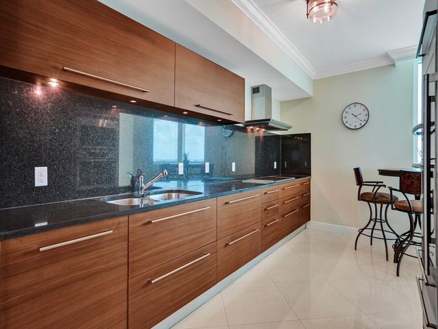 101 S Fort Lauderdale Beach Blvd 1606, Fort Lauderdale, FL 33316