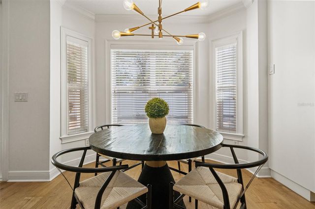 3504 W BARCELONA STREET, Tampa, FL 33629