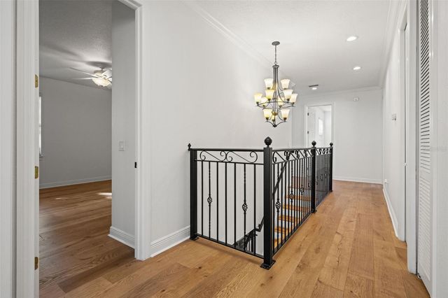 3504 W BARCELONA STREET, Tampa, FL 33629