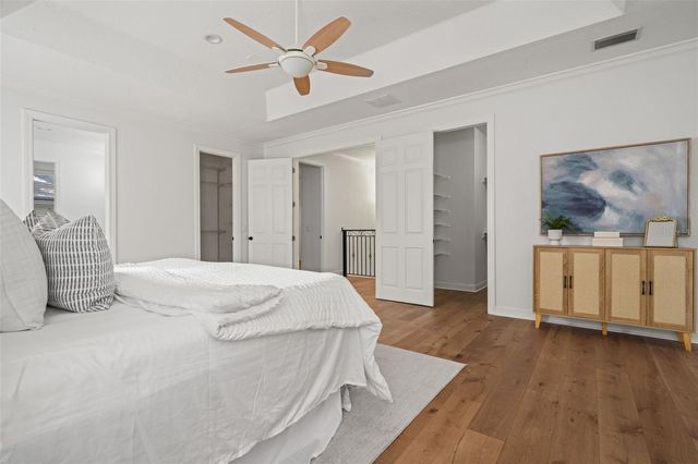 3504 W BARCELONA STREET, Tampa, FL 33629