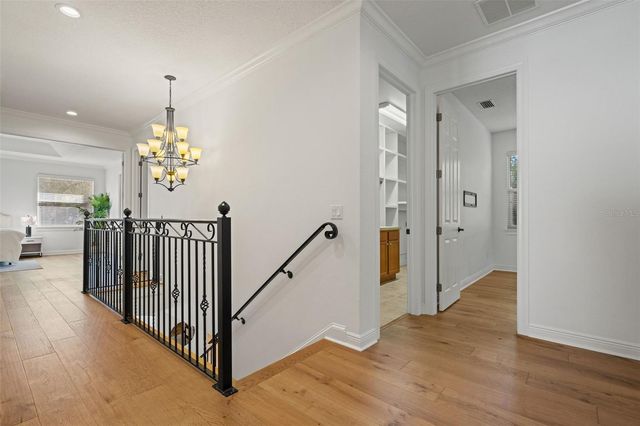 3504 W BARCELONA STREET, Tampa, FL 33629