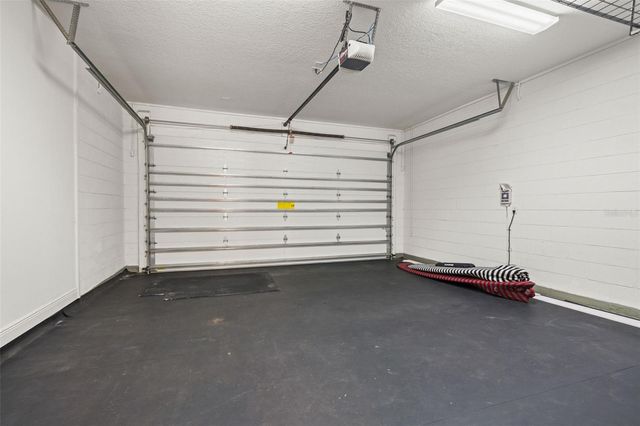 3504 W BARCELONA STREET, Tampa, FL 33629