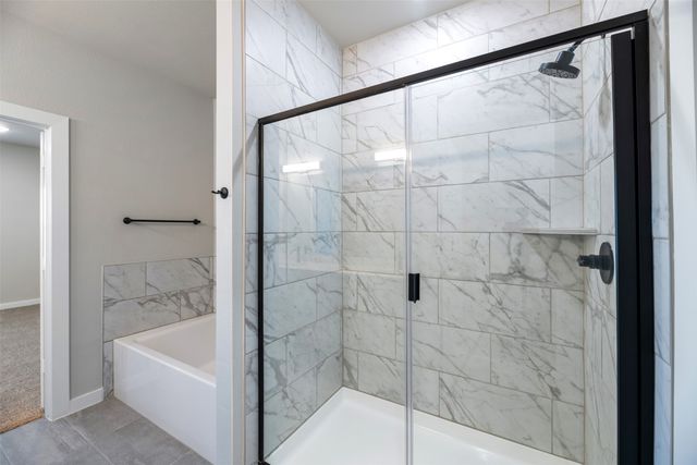 4009 Lecroy Court, Midlothian, TX 76065