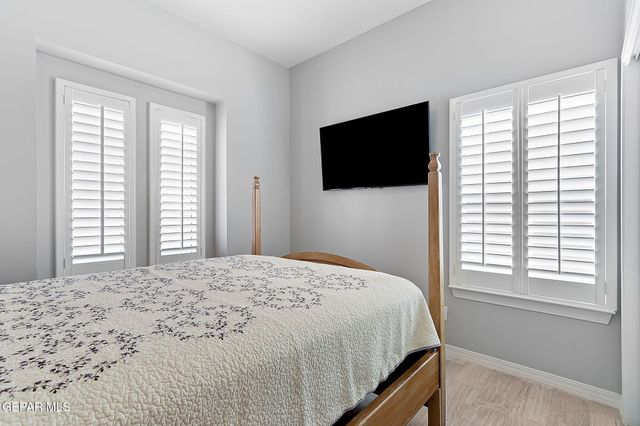 12757 VIENDO NORTE Drive, El Paso, TX 79934