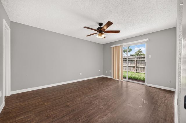 10814 Parkland Woods Drive, Sugar Land, TX 77498