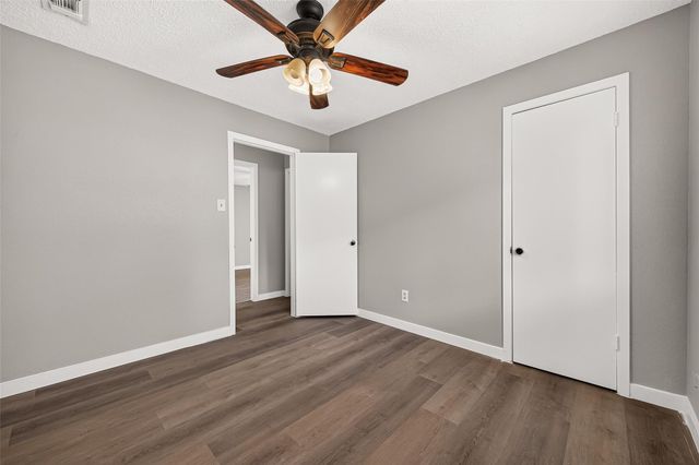 10814 Parkland Woods Drive, Sugar Land, TX 77498