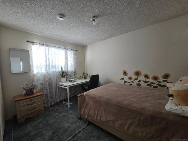 5675 Plumas St, San Diego, CA 92139