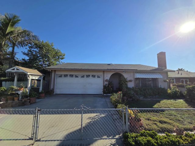 5675 Plumas St, San Diego, CA 92139