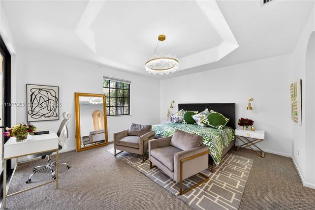 1506 Passion Vine Cir 23-3, Weston, FL 33326