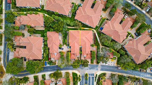 1506 Passion Vine Cir 23-3, Weston, FL 33326