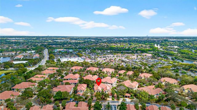 1506 Passion Vine Cir 23-3, Weston, FL 33326