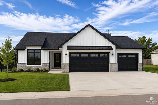 8848 Moonbug Lane, Manhattan, KS 66502