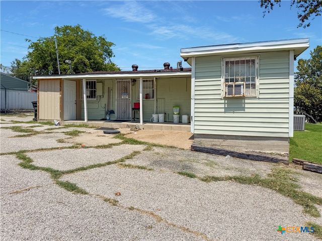 104 W Hallmark Avenue, Killeen, TX 76541
