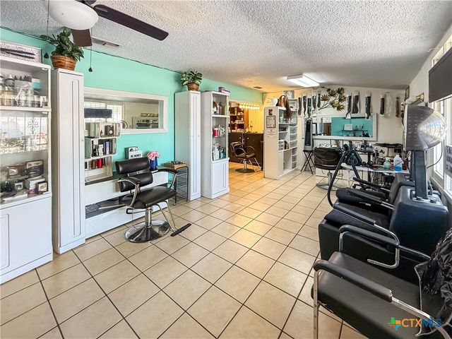 104 W Hallmark Avenue, Killeen, TX 76541