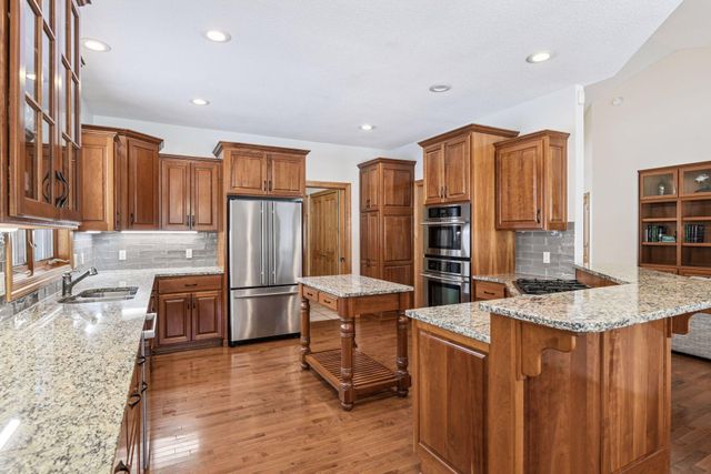 7455 Fern Court, Loretto, MN 55357